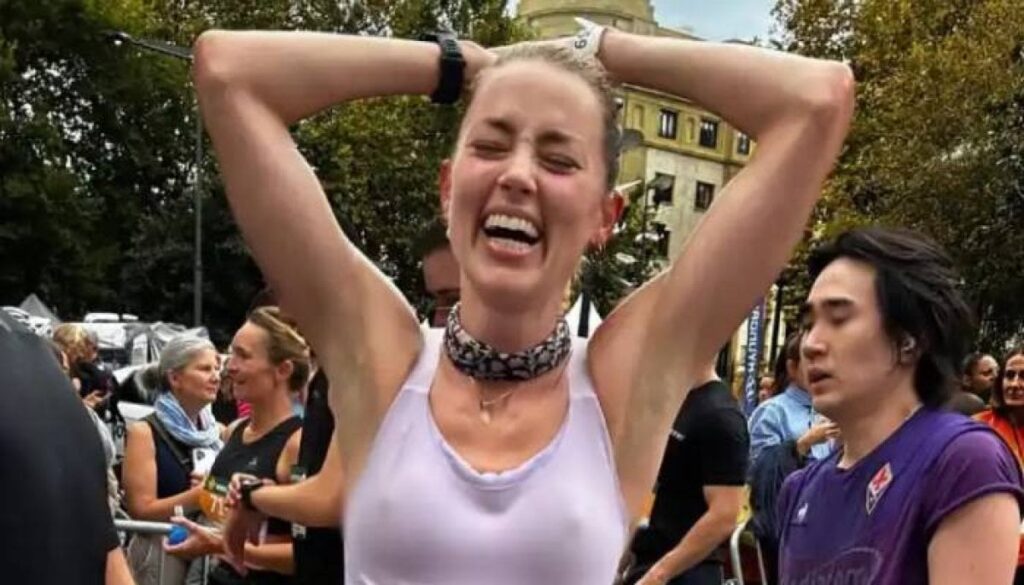 Amber Heard draws fans attention with new glimpse into her life abroad