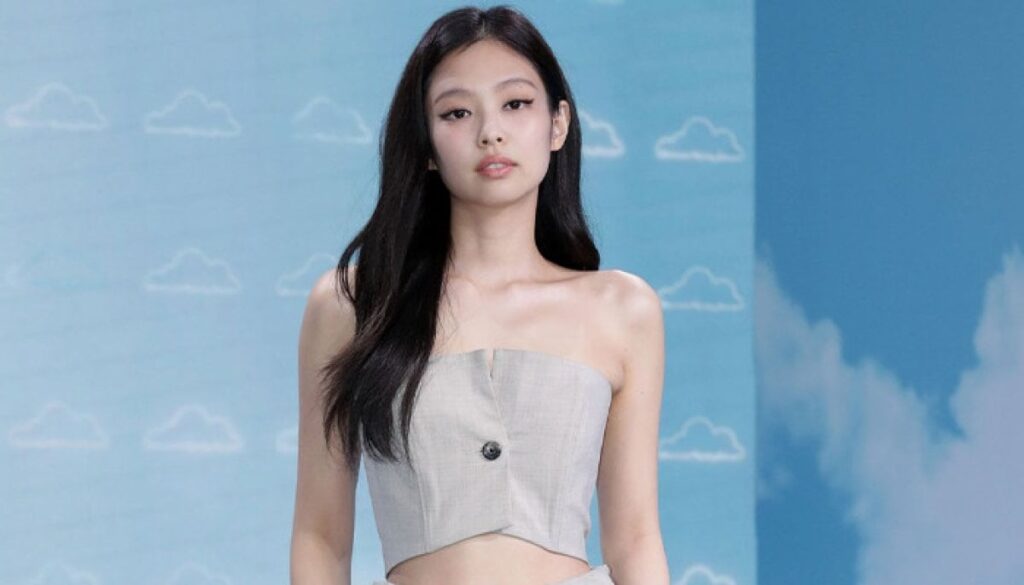 Jennie gets candid about being 'honest' through music: 'I learned so much'