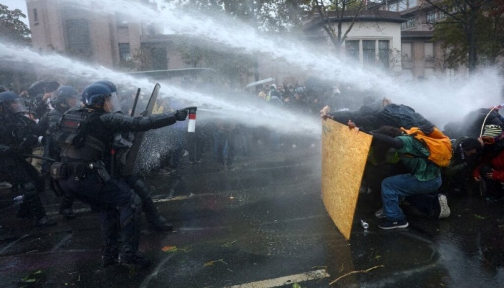 Macron's 'vandals pay' law sparks outrage as France faces growing street protests