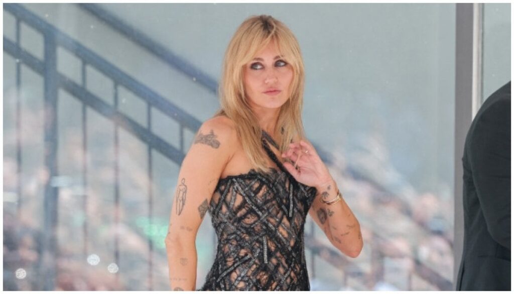 Miley Cyrus just turned a fan's life around: 'Helped me through something scary'