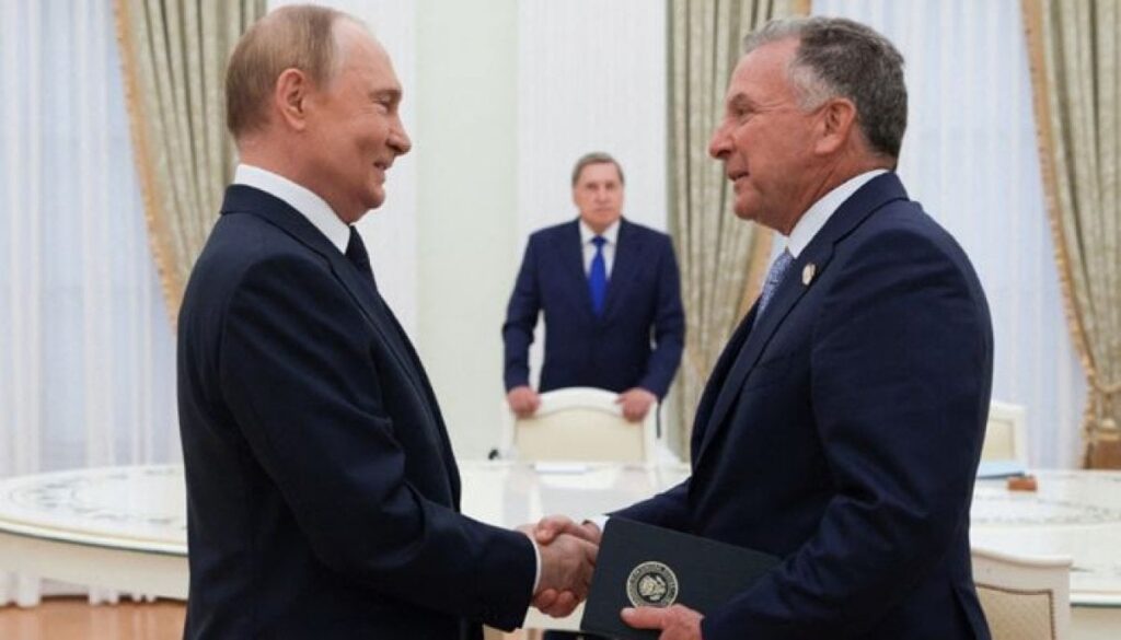 US envoy Witkoff heads to Russia for Putin meeting after 'positive' talks with Zelenskyy